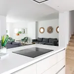 Dom wakacyjny Ab - Chic House - Puerto Banus - Golden Mile