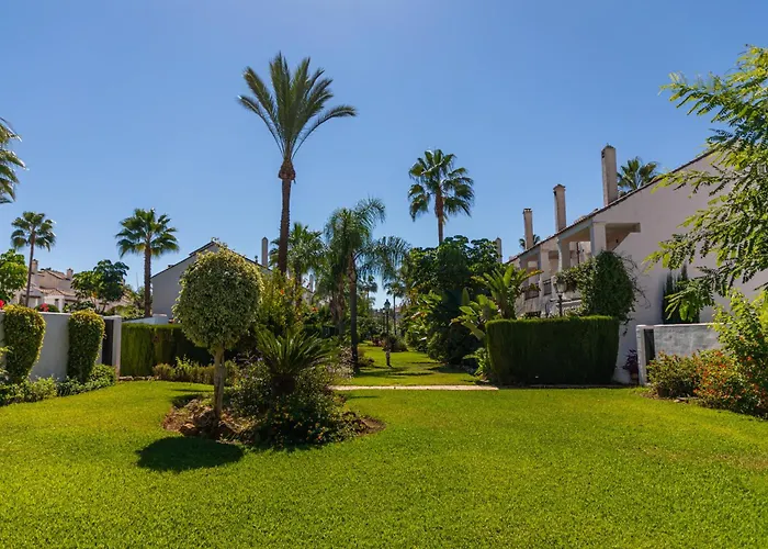 Ab - Chic House - Puerto Banus - Golden Mile Marbellac